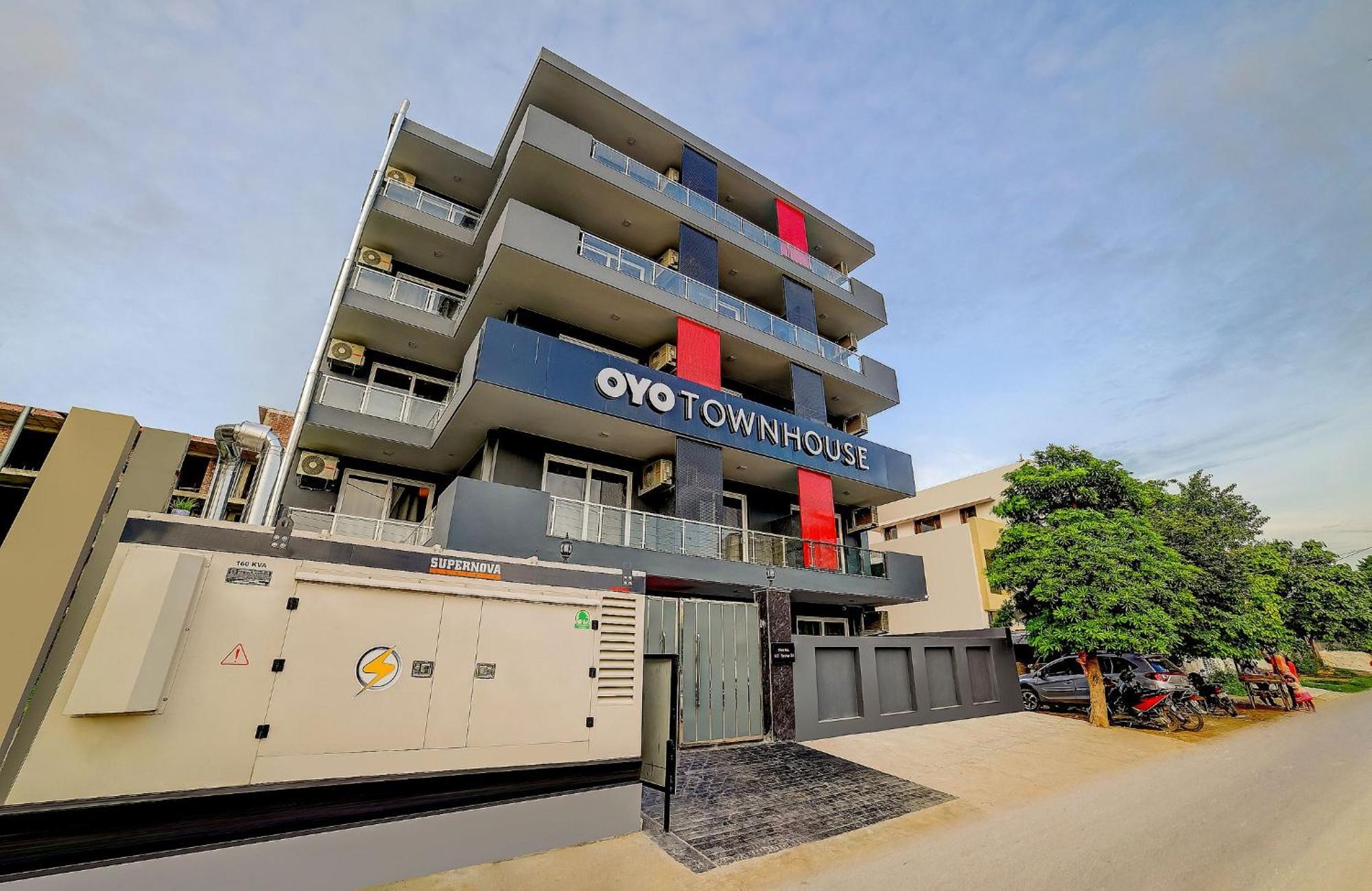 Townhouse Infinity Stays Ґурґаон Екстер'єр фото