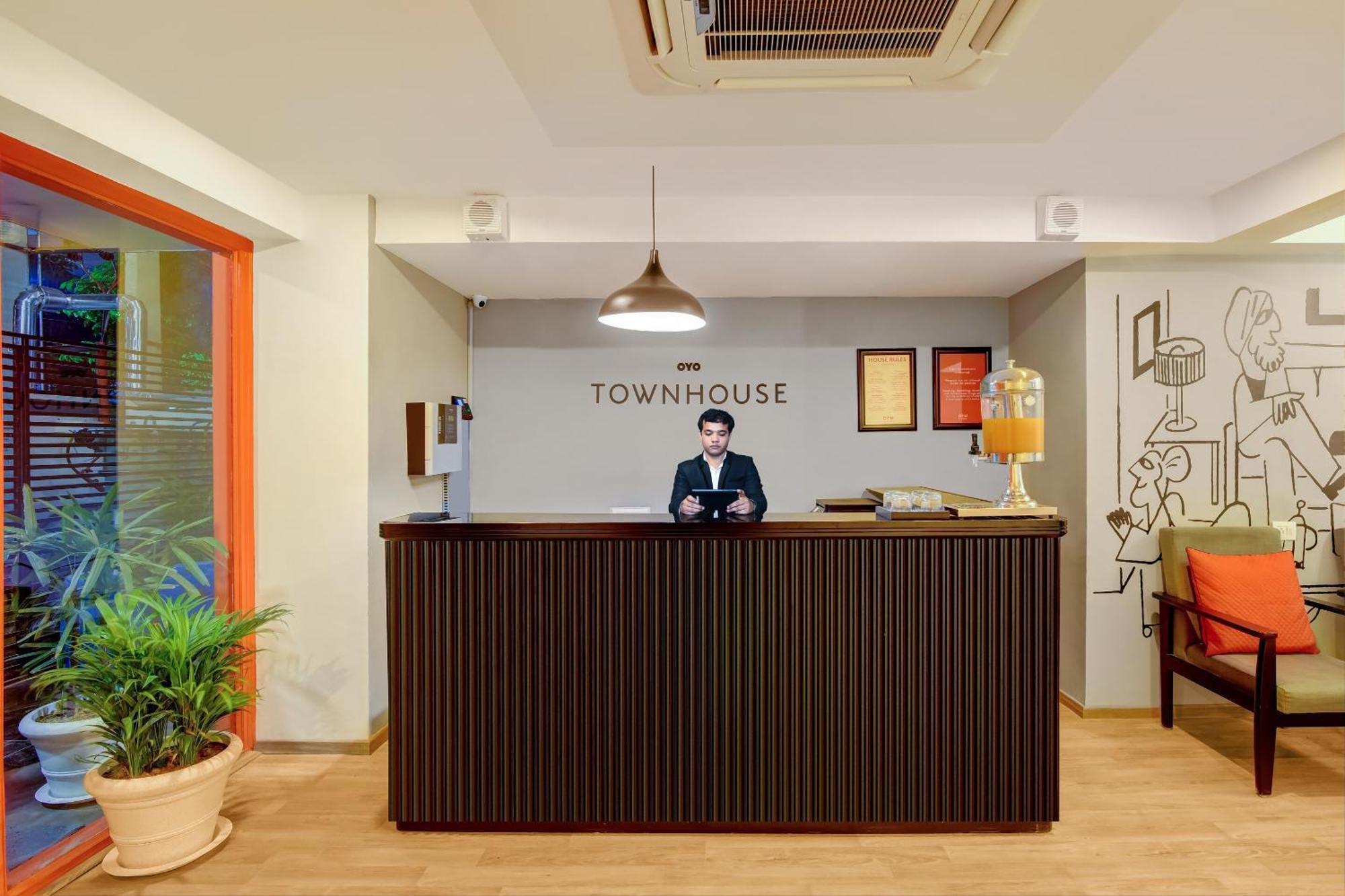 Townhouse Infinity Stays Ґурґаон Екстер'єр фото
